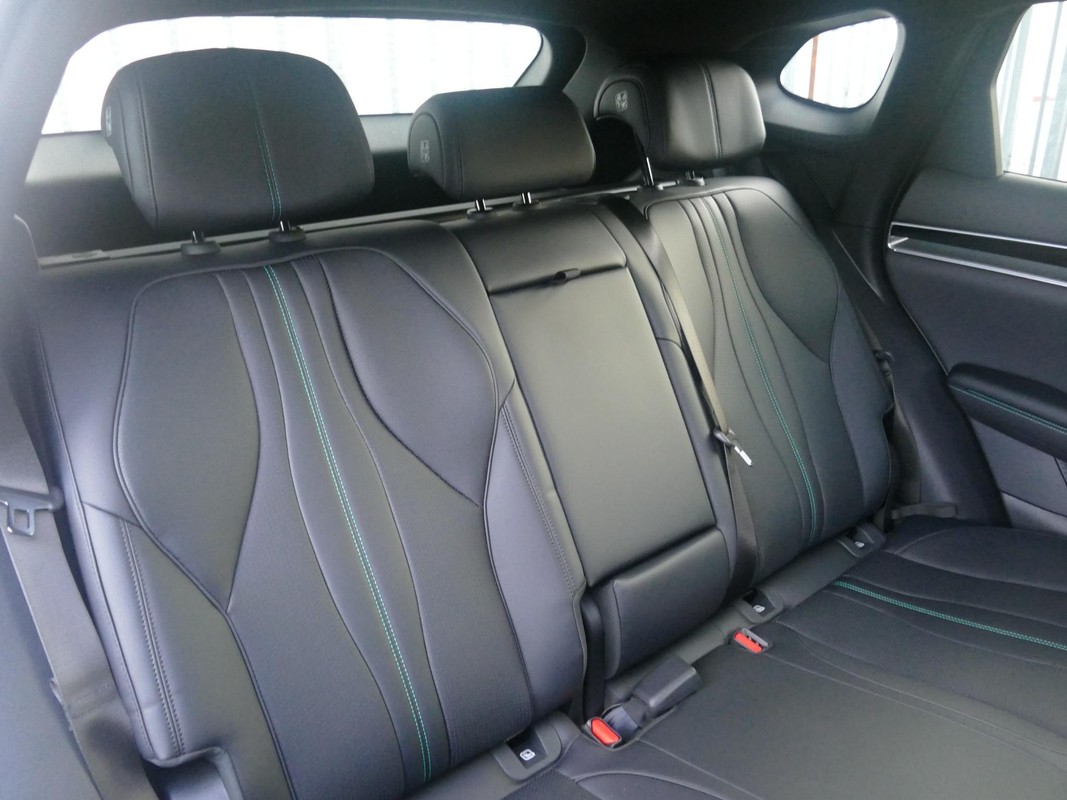 BYD SEAL U