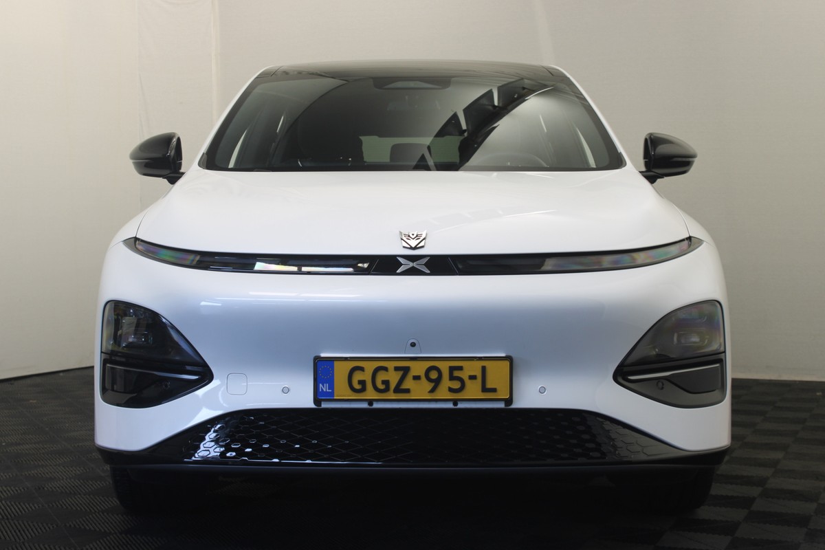 XPENG G6