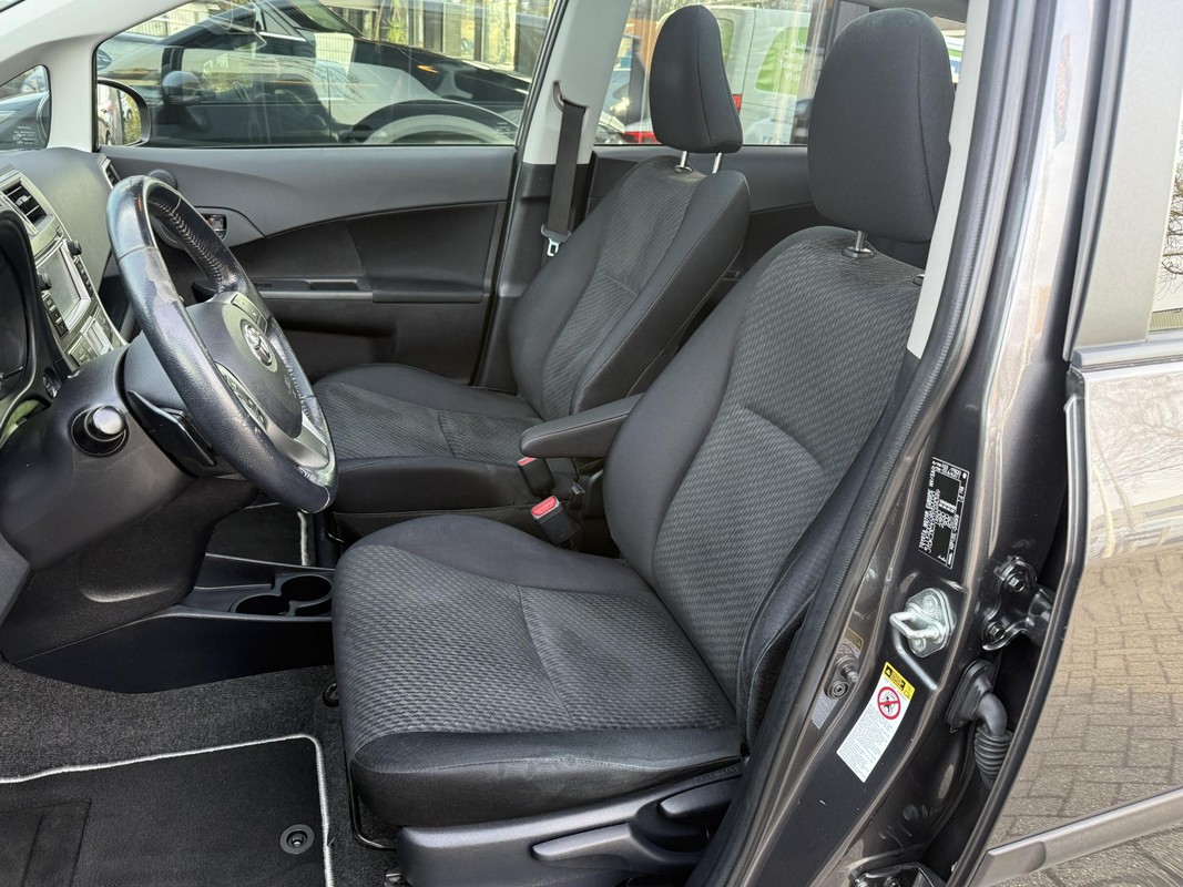 Toyota Verso-S