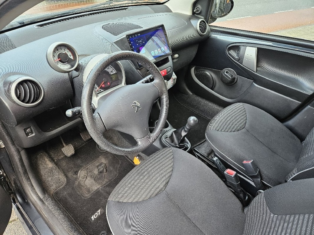 Peugeot 107