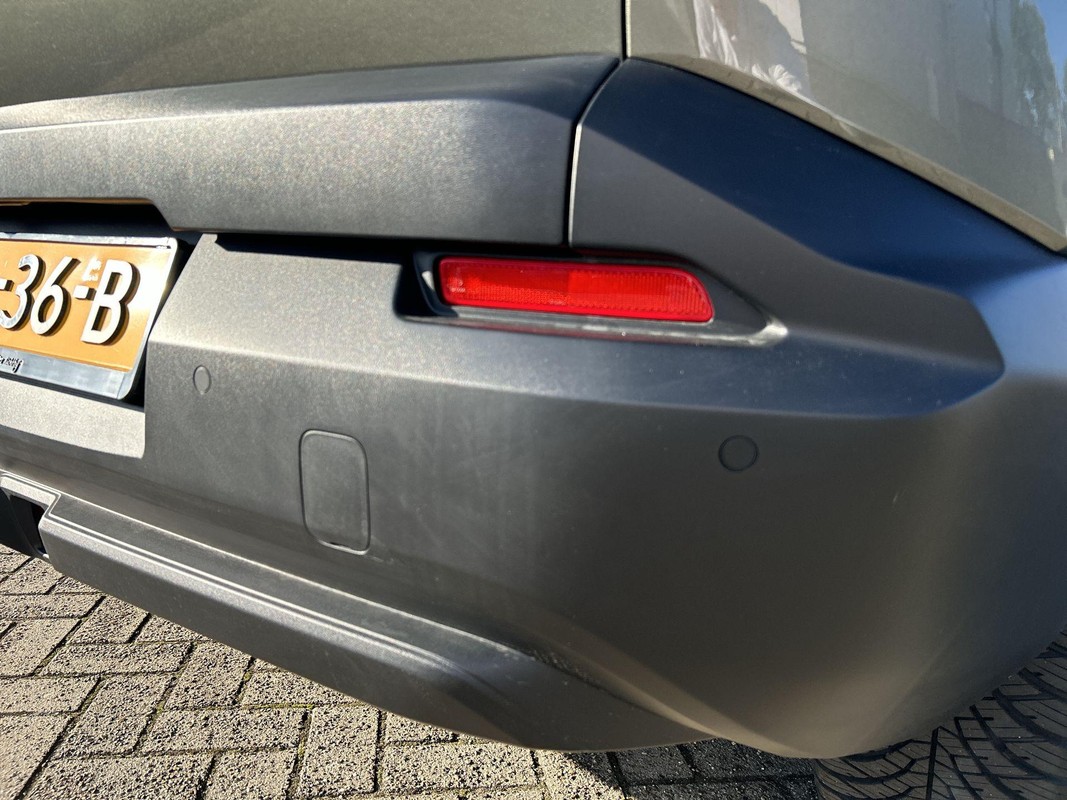 Suzuki e Vitara