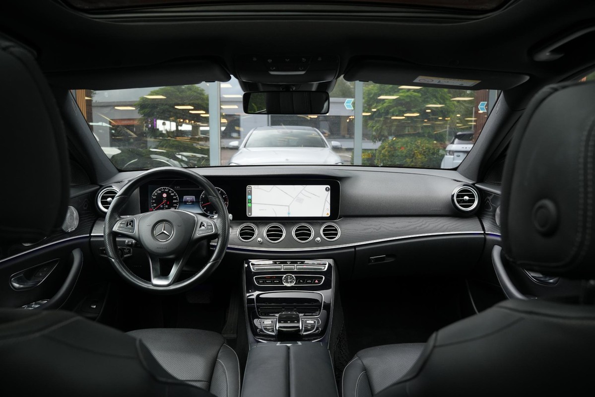 Mercedes-Benz E-Klasse