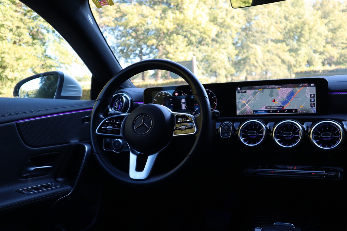 Mercedes-Benz CLA