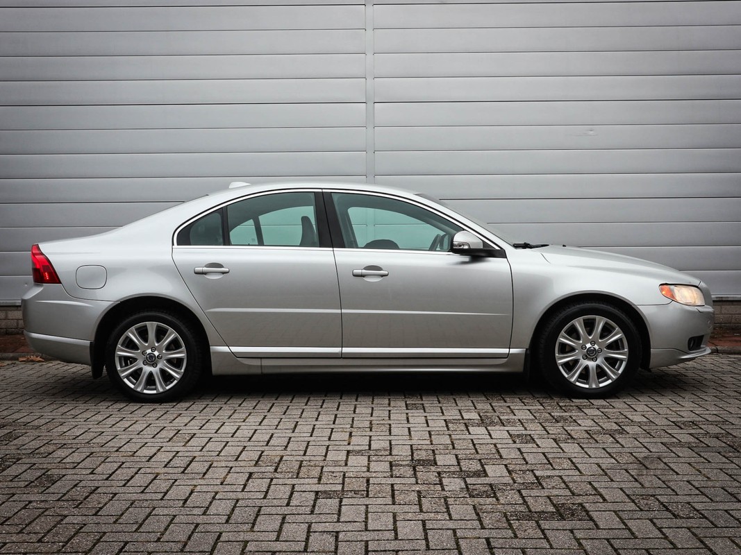 Volvo S80