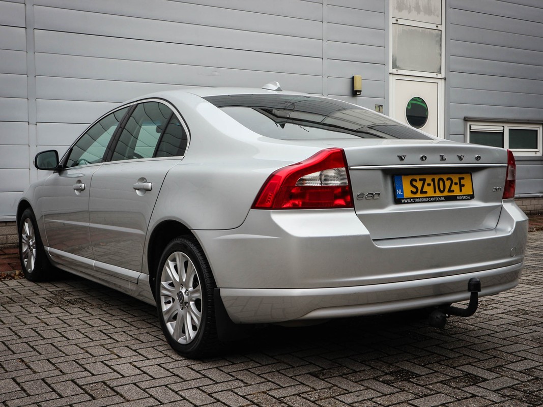 Volvo S80