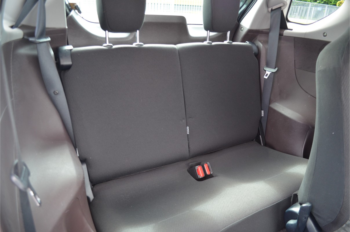 Toyota iQ