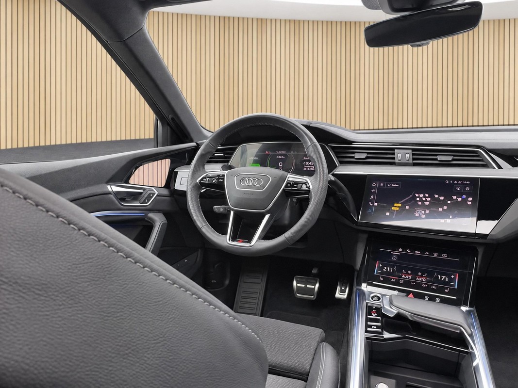 Audi Q8 e-tron