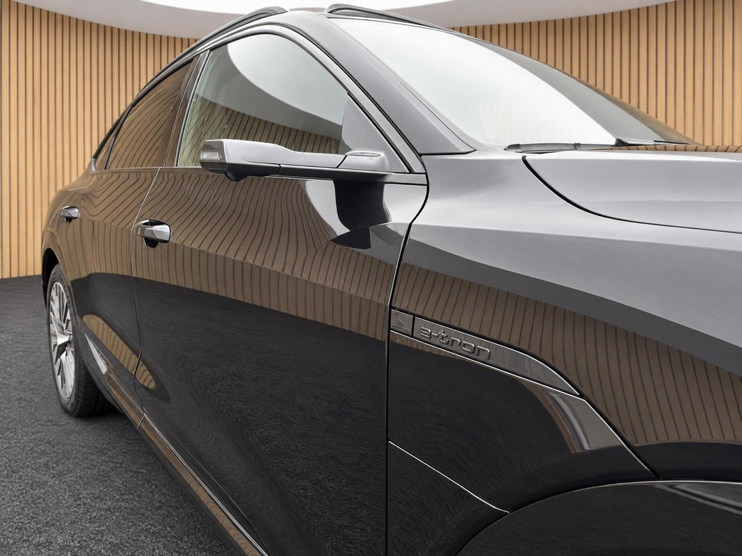 Audi Q8 e-tron