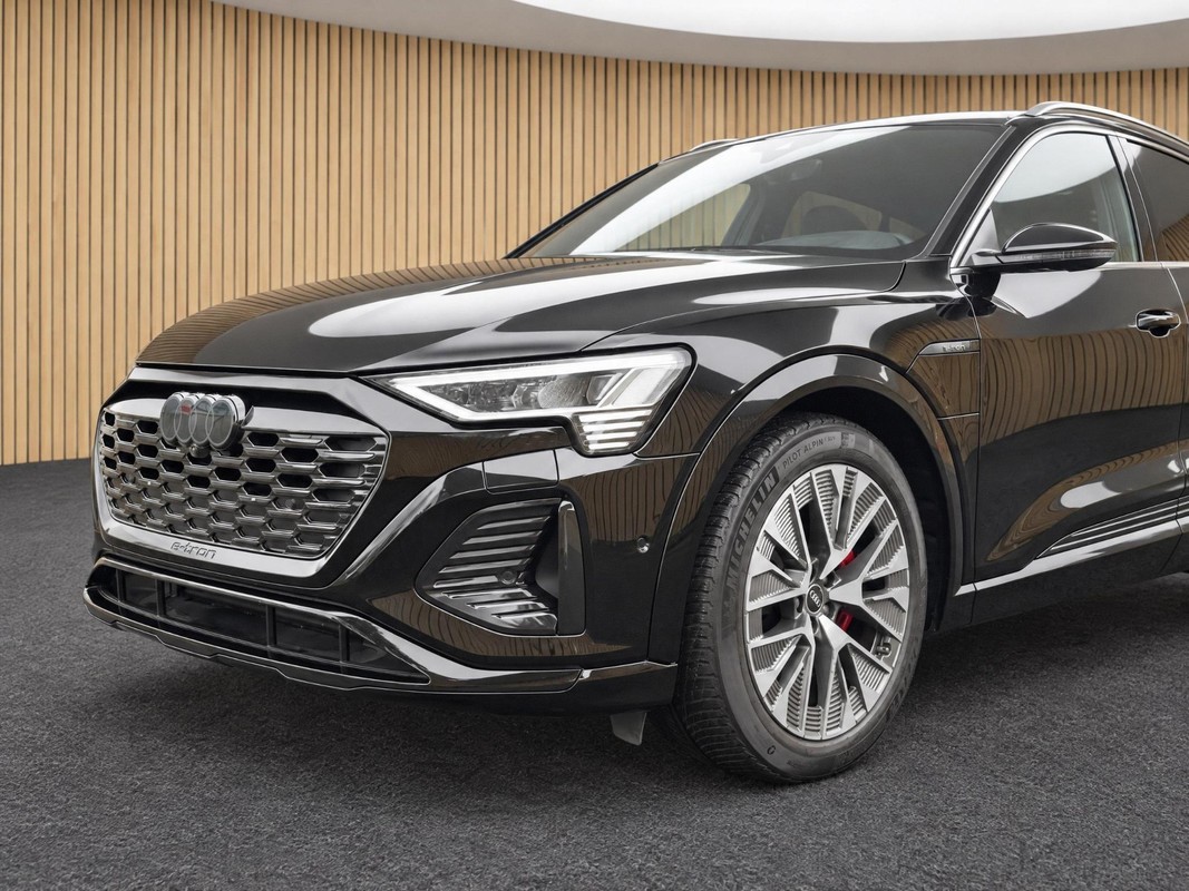 Audi Q8 e-tron