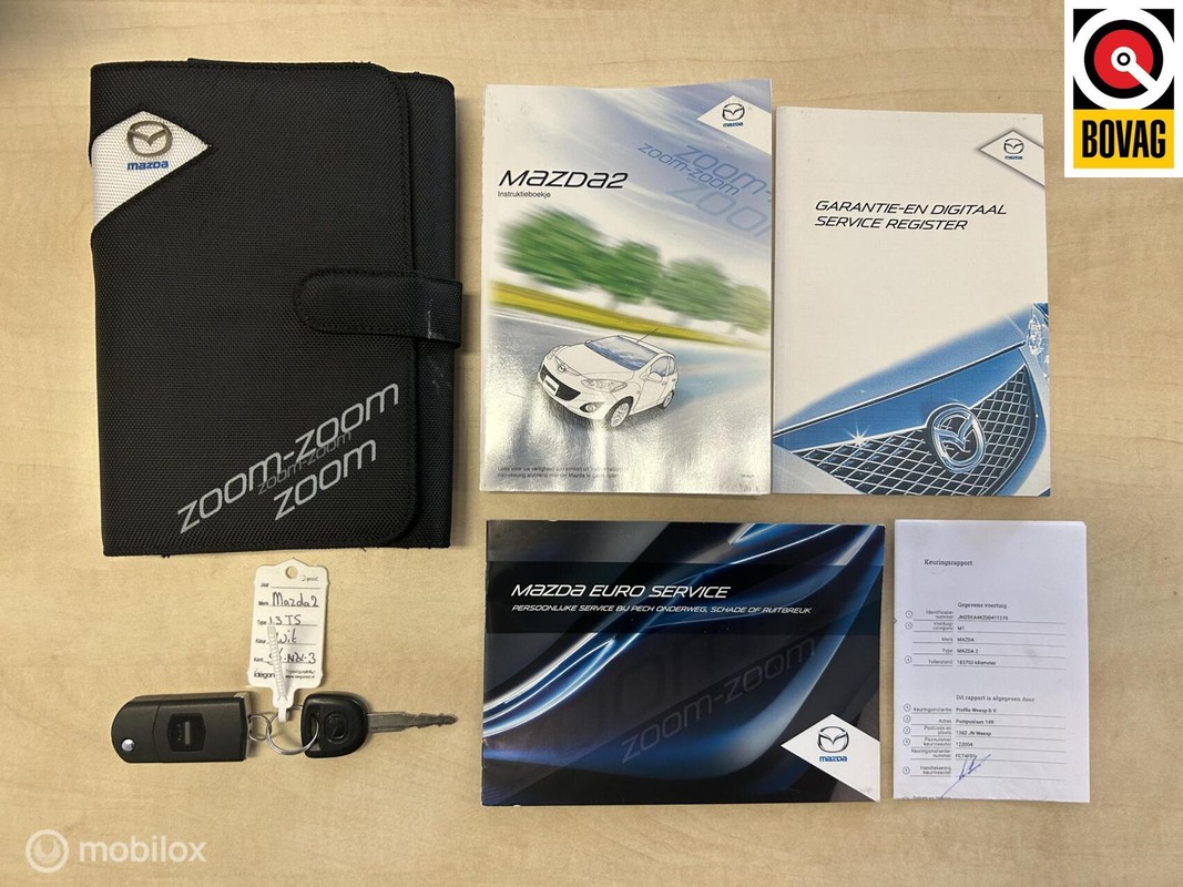 Mazda 2