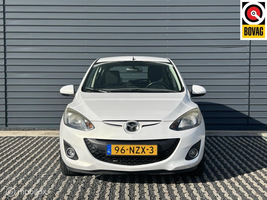 Mazda 2