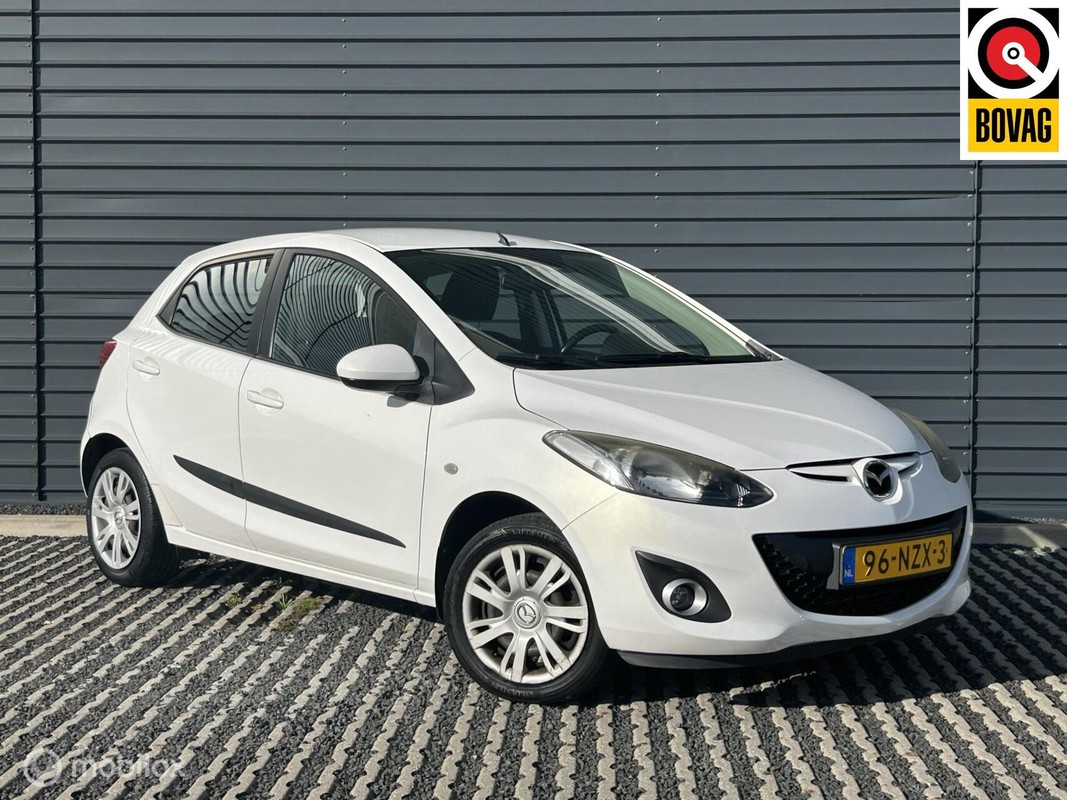 Mazda 2