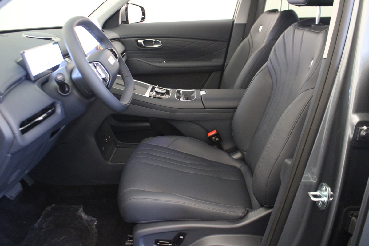 Geely Starray EM-i
