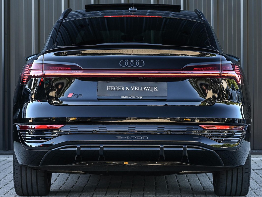 Audi Q8 Sportback e-tron