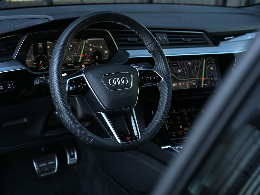 Audi Q8 Sportback e-tron