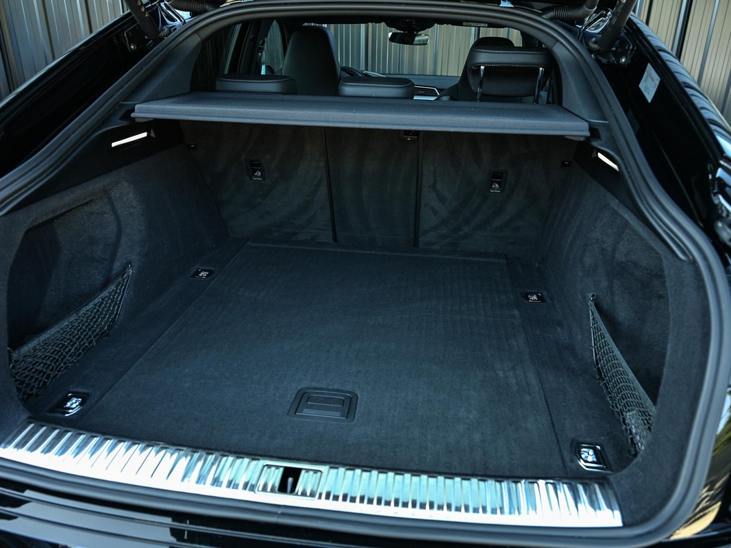 Audi Q8 Sportback e-tron