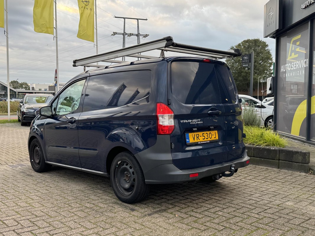 Ford Transit Courier