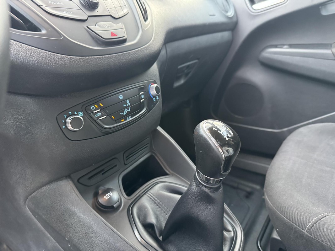Ford Transit Courier