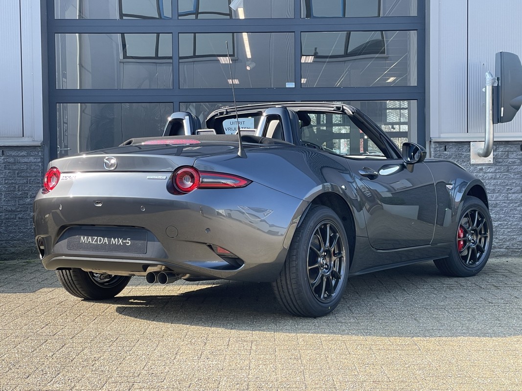 Mazda MX-5