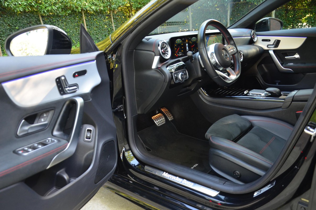 Mercedes-Benz CLA