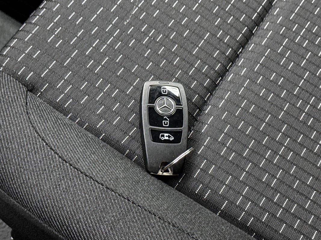 Mercedes-Benz eVito