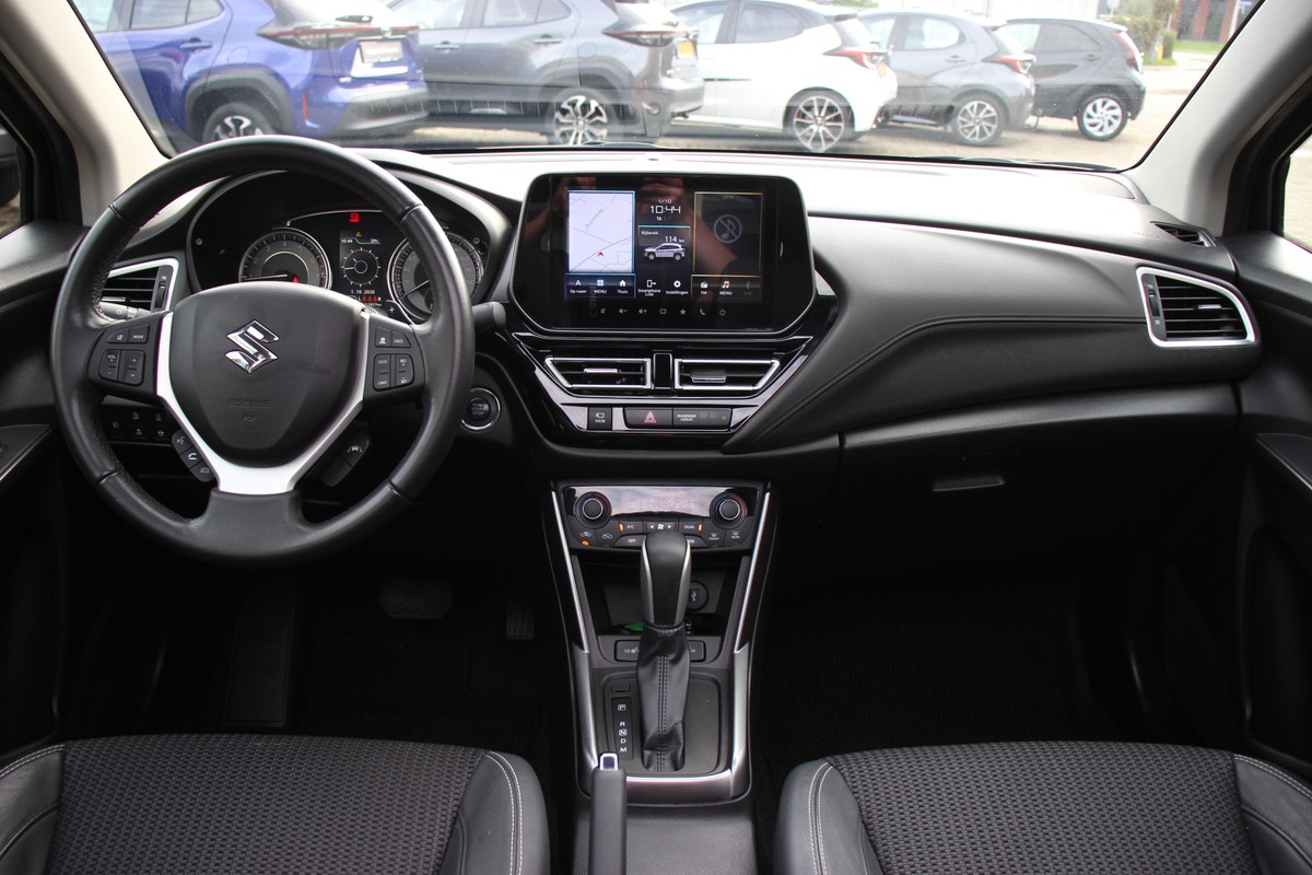 Suzuki S-Cross