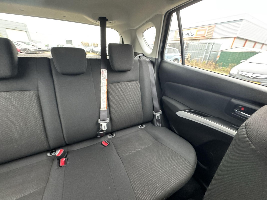 Suzuki S-Cross