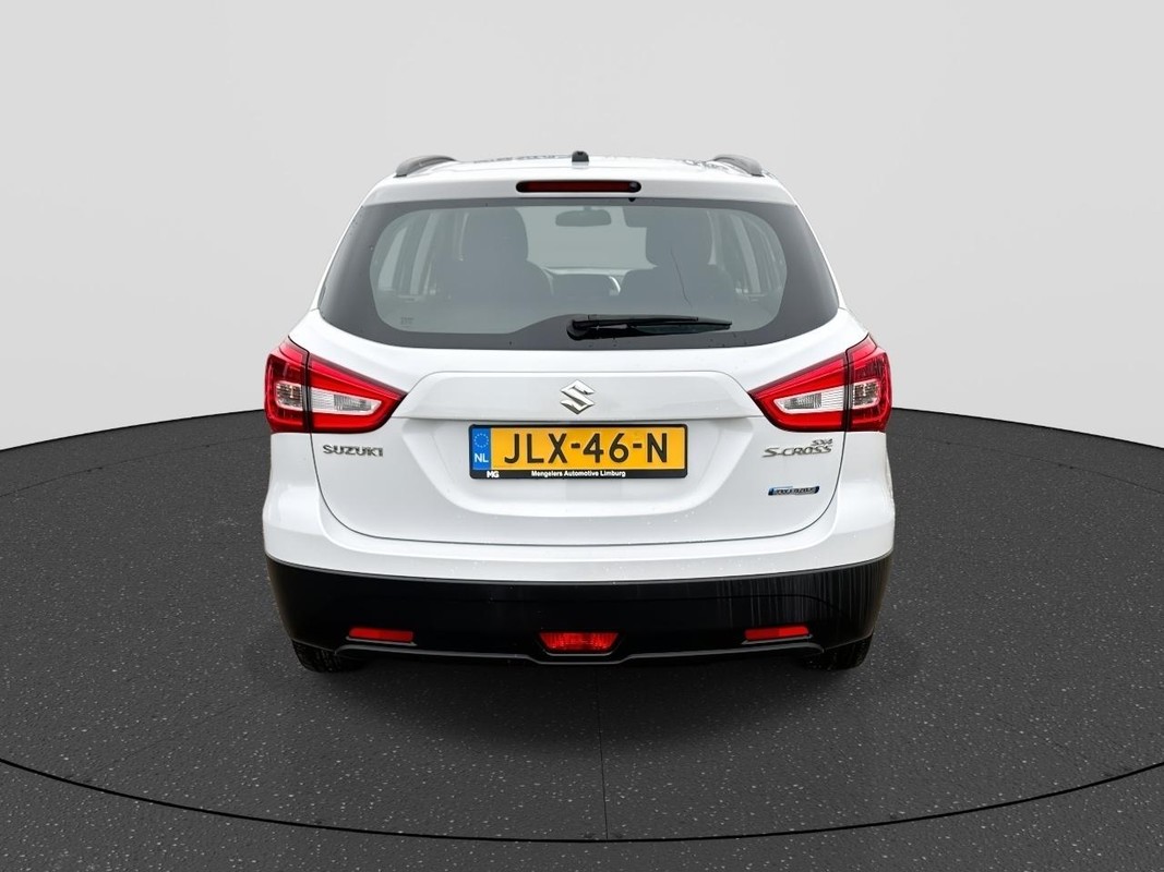 Suzuki S-Cross