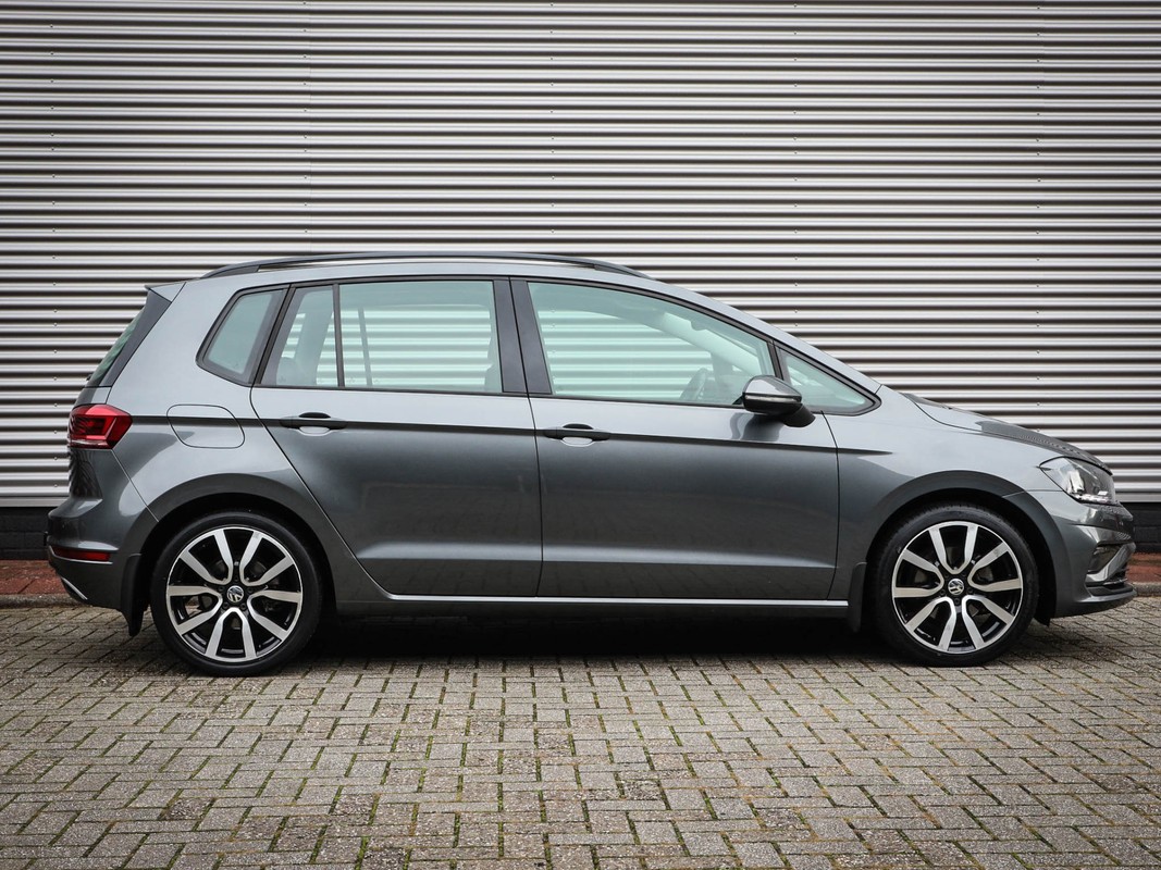 Volkswagen Golf Sportsvan
