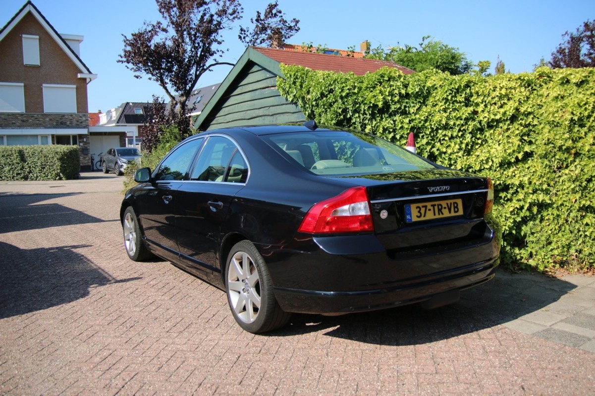 Volvo S80