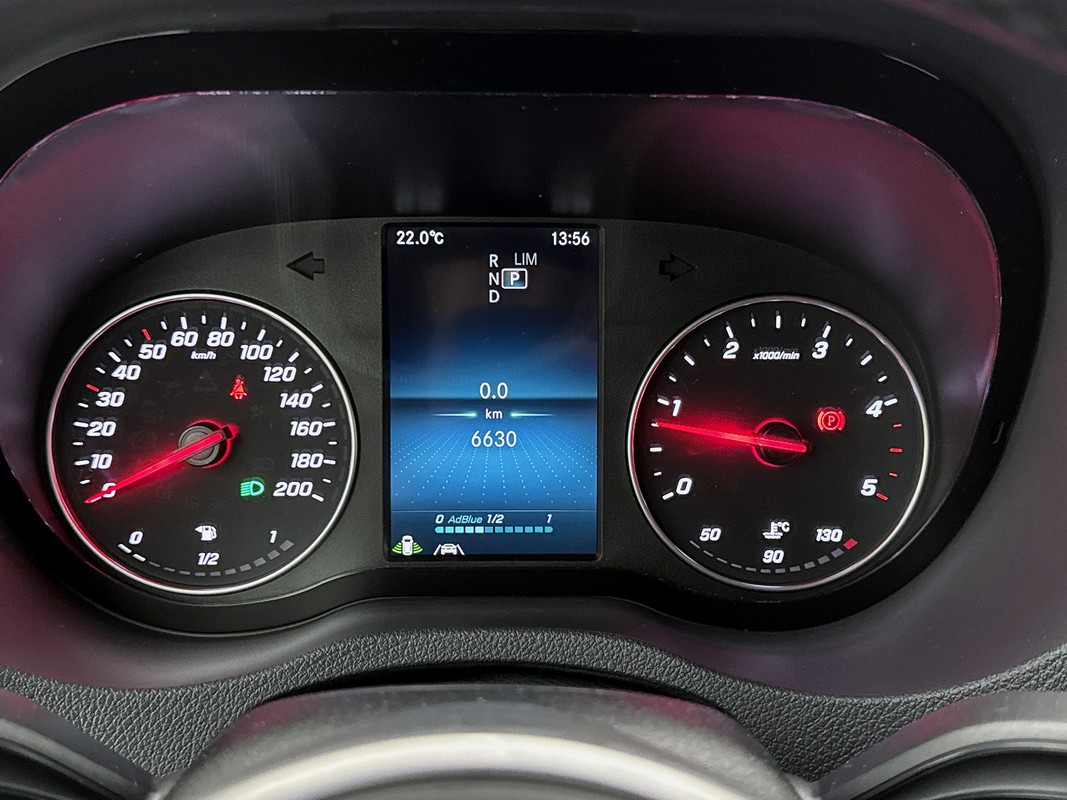 Mercedes-Benz Sprinter