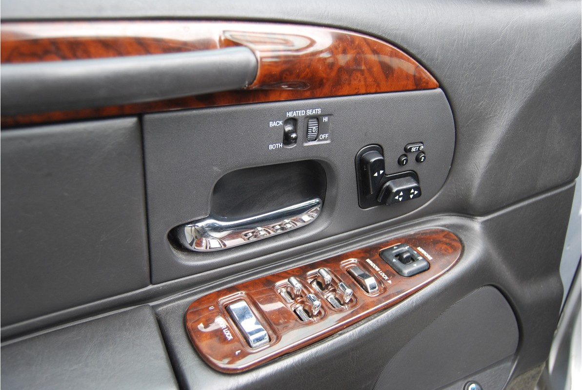 Lincoln Town Car