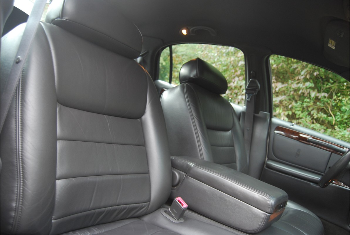 Lincoln Town Car