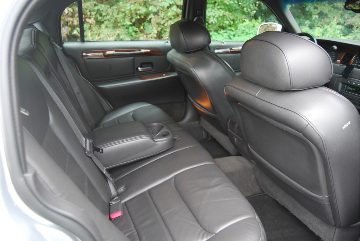 Lincoln Town Car