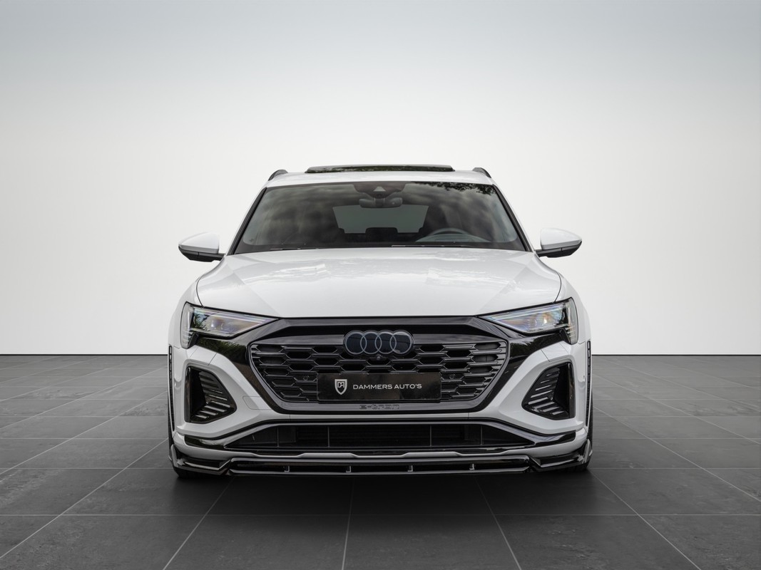 Audi Q8 Sportback e-tron