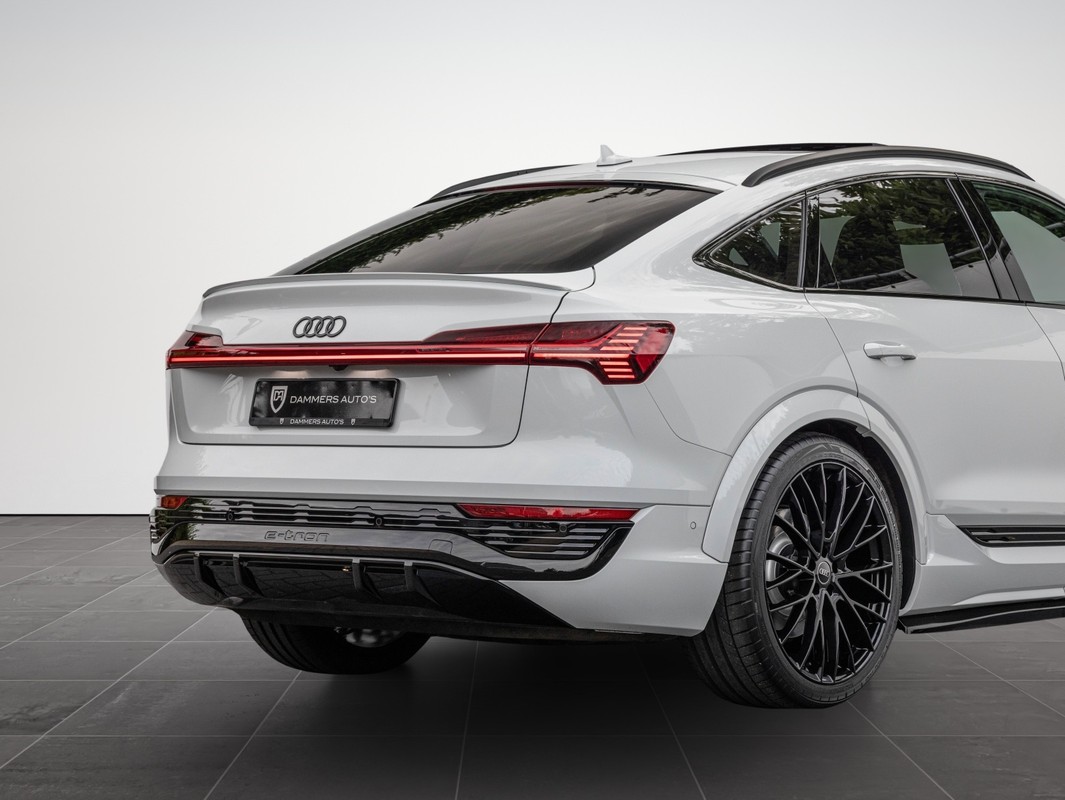 Audi Q8 Sportback e-tron