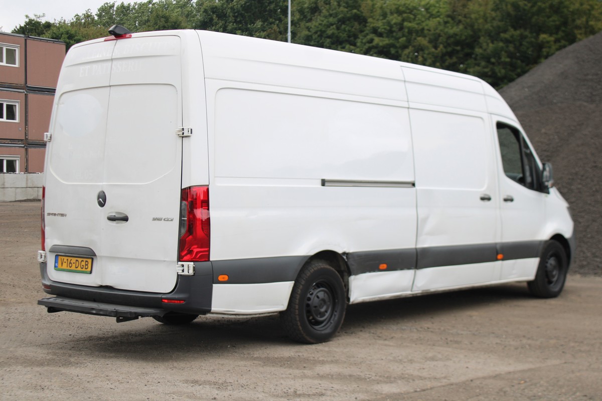 Mercedes-Benz Sprinter