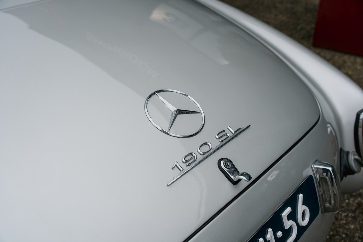 Mercedes-Benz 190