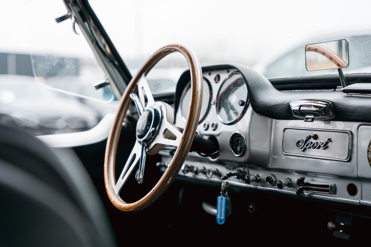 Mercedes-Benz 190