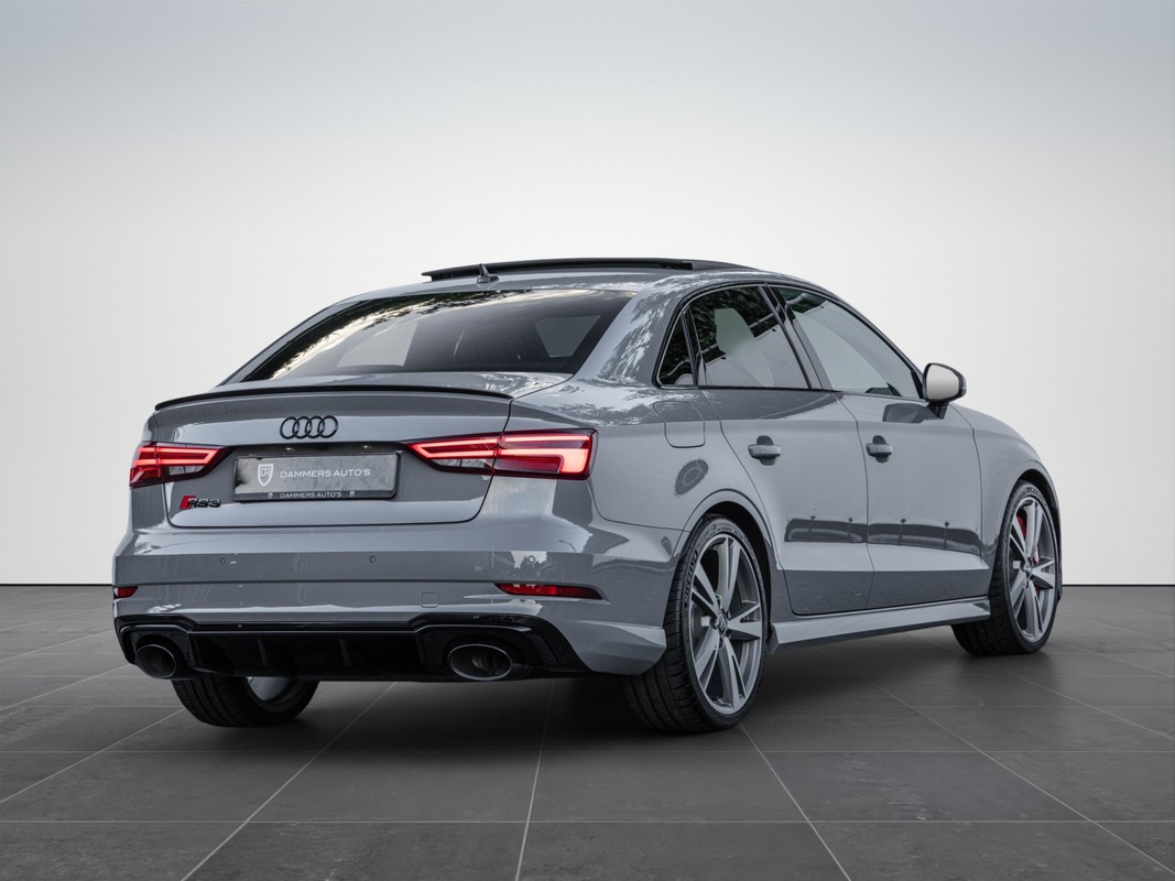 Audi RS3