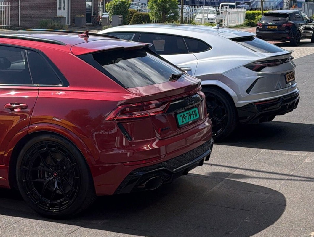 Audi RSQ8