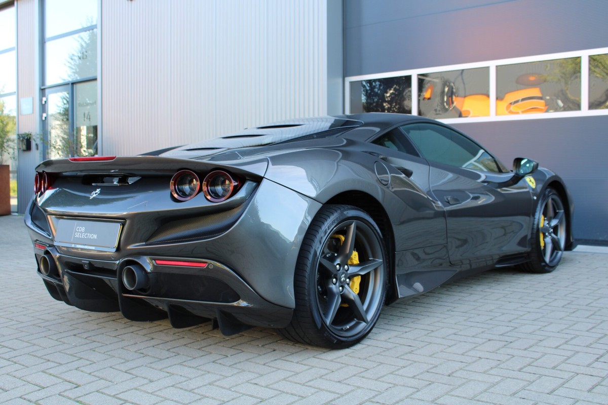 Ferrari F8 Tributo