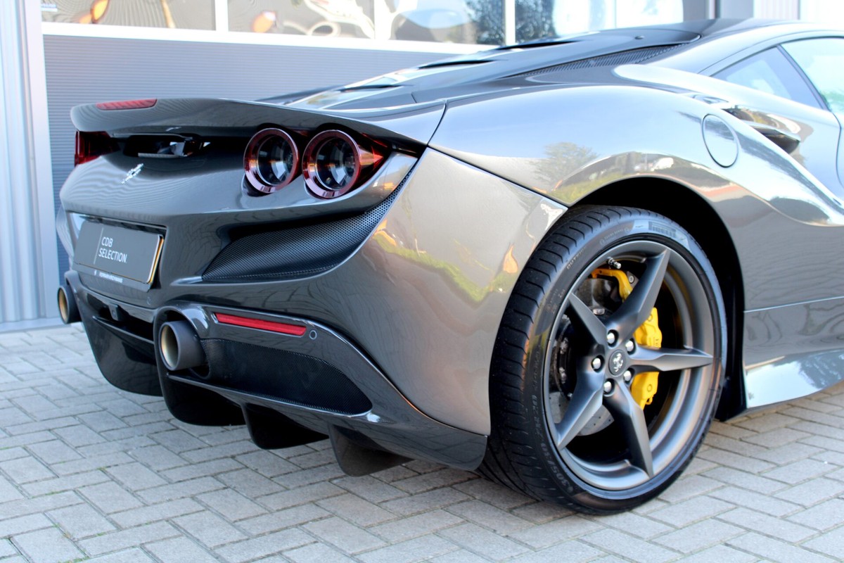 Ferrari F8 Tributo