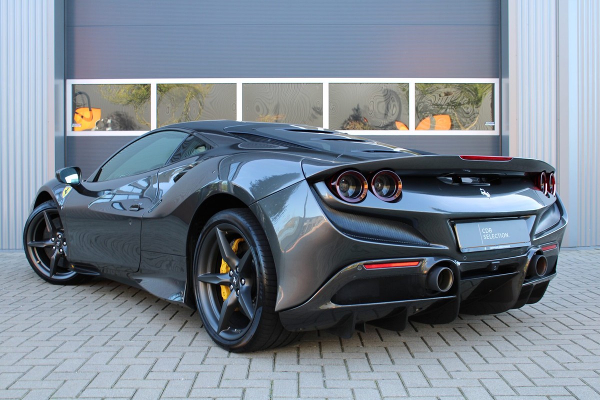 Ferrari F8 Tributo