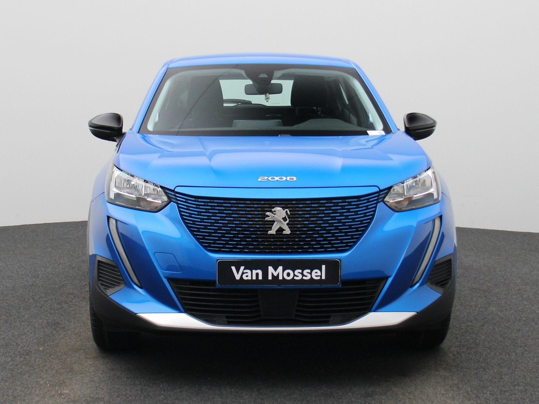 Peugeot e-2008