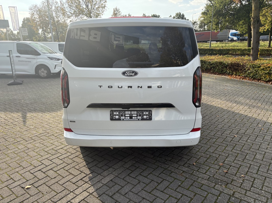 Ford Tourneo Custom