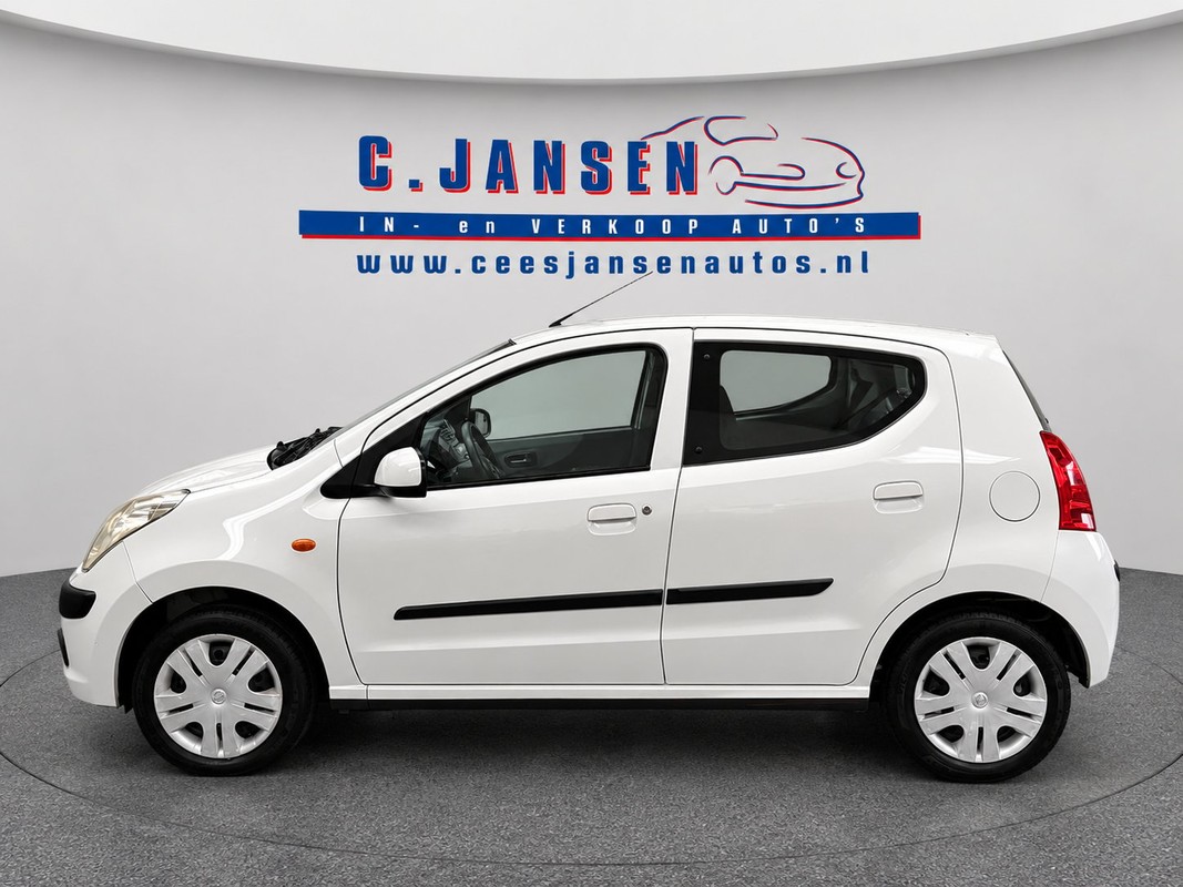 Nissan Pixo