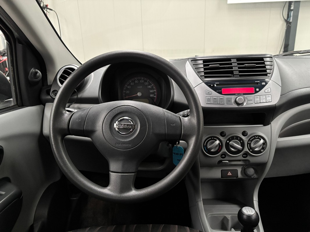Nissan Pixo