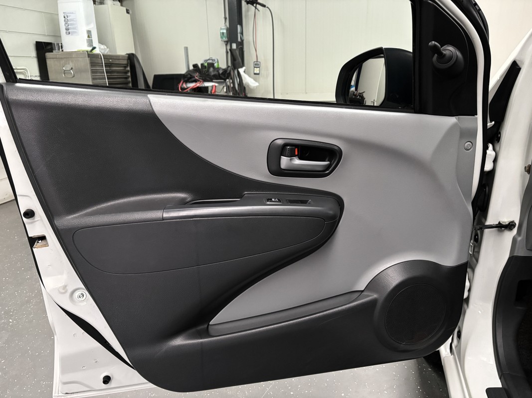 Nissan Pixo