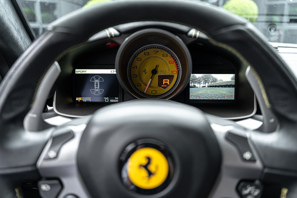 Ferrari F12